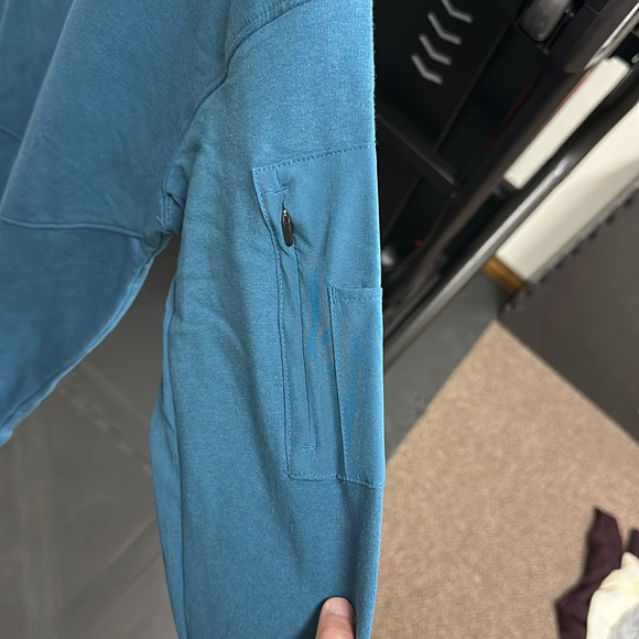 All in motion activewear top - Picture 2 of 3